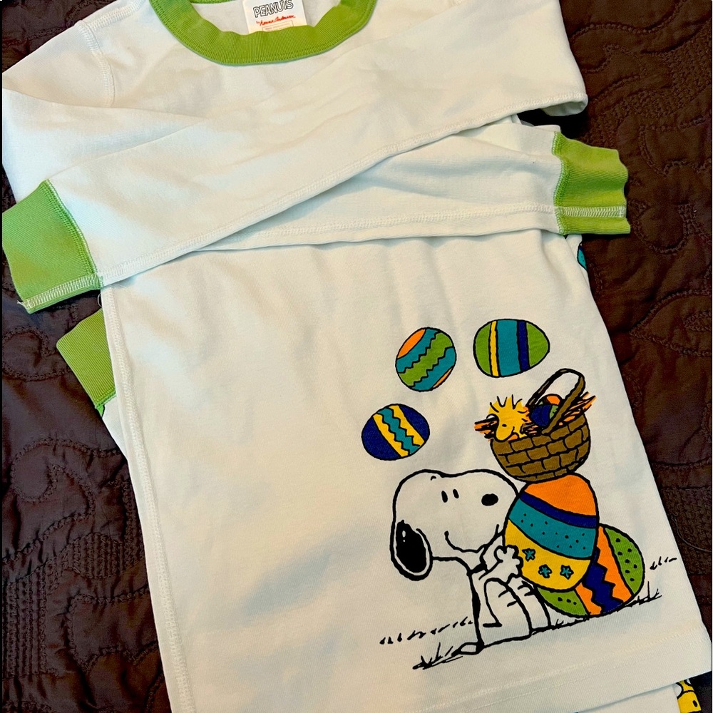 Hanna Anderson Easter Snoopy pjs